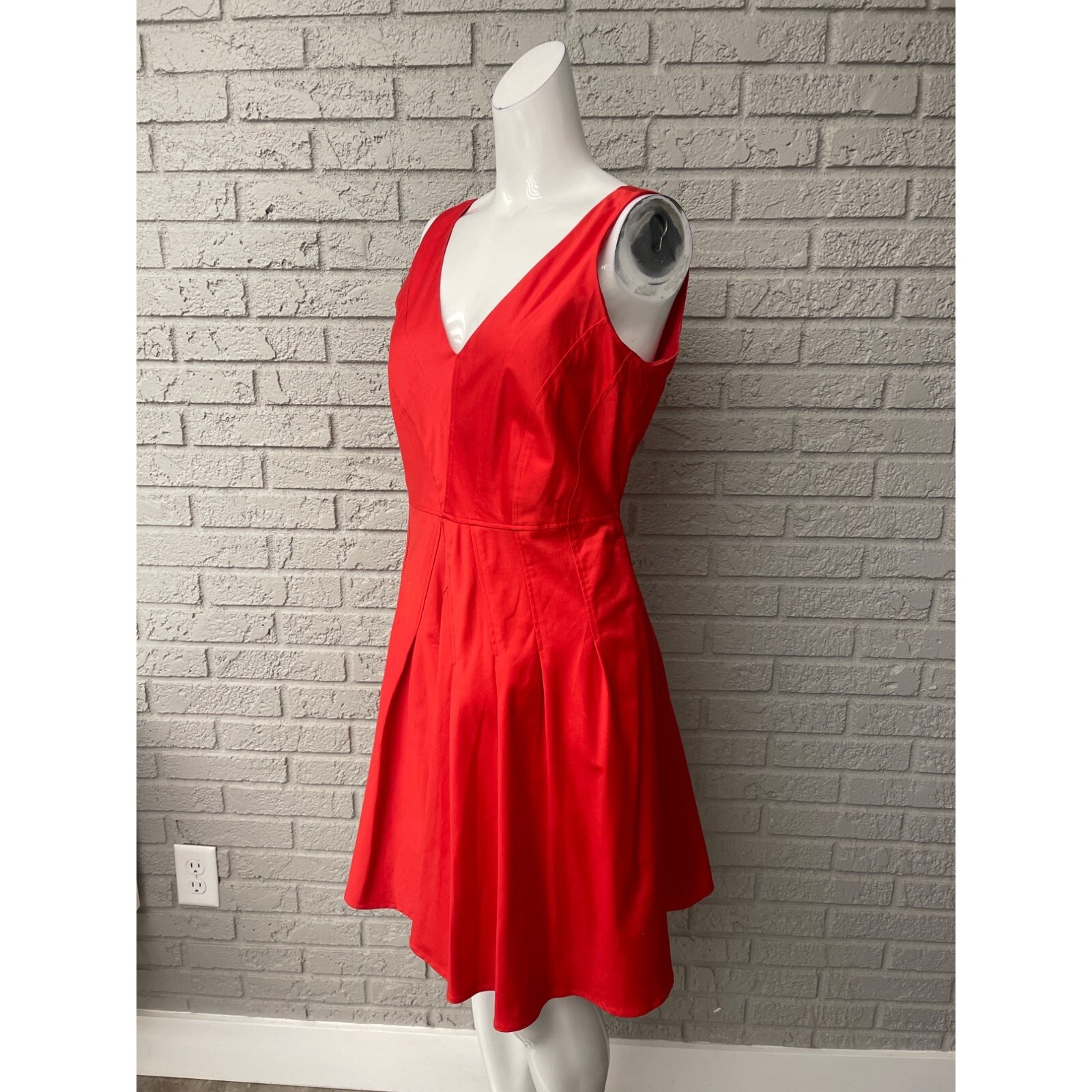 Calvin Klein Women's V Neck Piped Sheath Dress Red Size 14