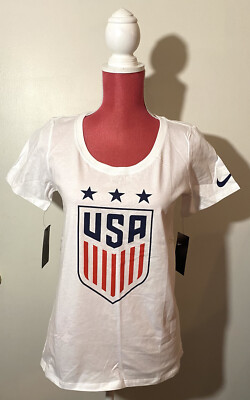 NIKE USA USWNT soccer Women's T Shirt White Color Medium