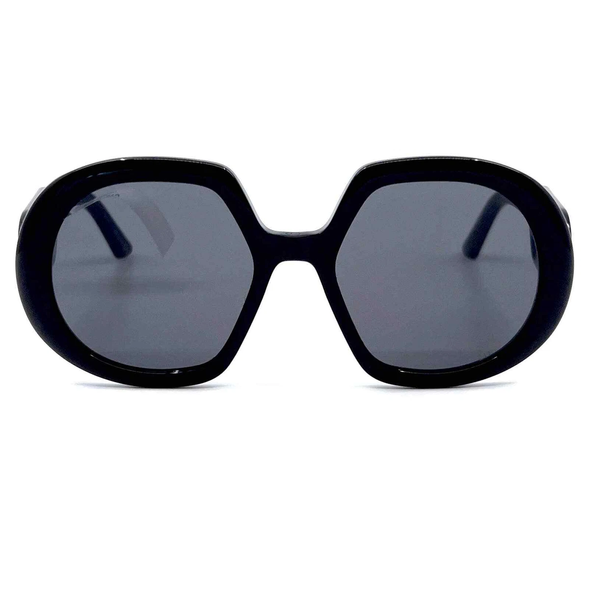 Renaissance Mall Rif Fort Product highlight 𝗗𝗜𝗢𝗥 𝗕𝗢𝗕𝗕𝗬 𝗦𝗨𝗡𝗚𝗟𝗔𝗦𝗦𝗘𝗦 The Dior Bobby sunglasses in ivory acetate have been inspired by the bag of the same name with a new #18 Renaissance Mall Rif Fort Product highlight 𝗗𝗜𝗢𝗥 𝗕𝗢𝗕𝗕𝗬 𝗦𝗨𝗡𝗚𝗟𝗔𝗦𝗦𝗘𝗦 The Dior Bobby sunglasses in ivory acetate have been inspired by the bag of the same name with a new