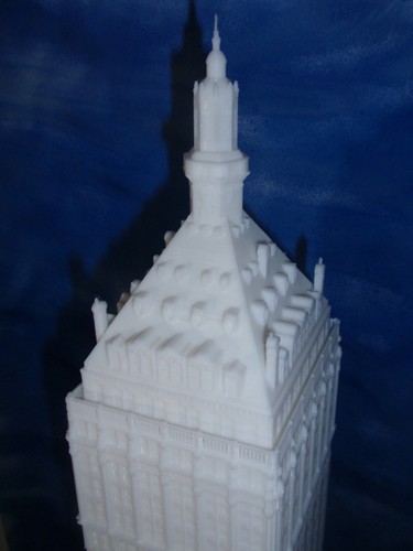 MASSIVE Z SCALE HELMSLEY BUILDING SKYSCRAPER HIGH RISE MASSIVE AMOUNT OF DETAIL - Picture 6 of 10