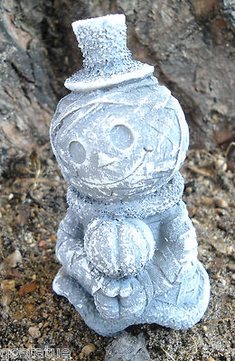 Latex Halloween mummy pumpkin mold  4''H x 2''W plaster cement rubber mould