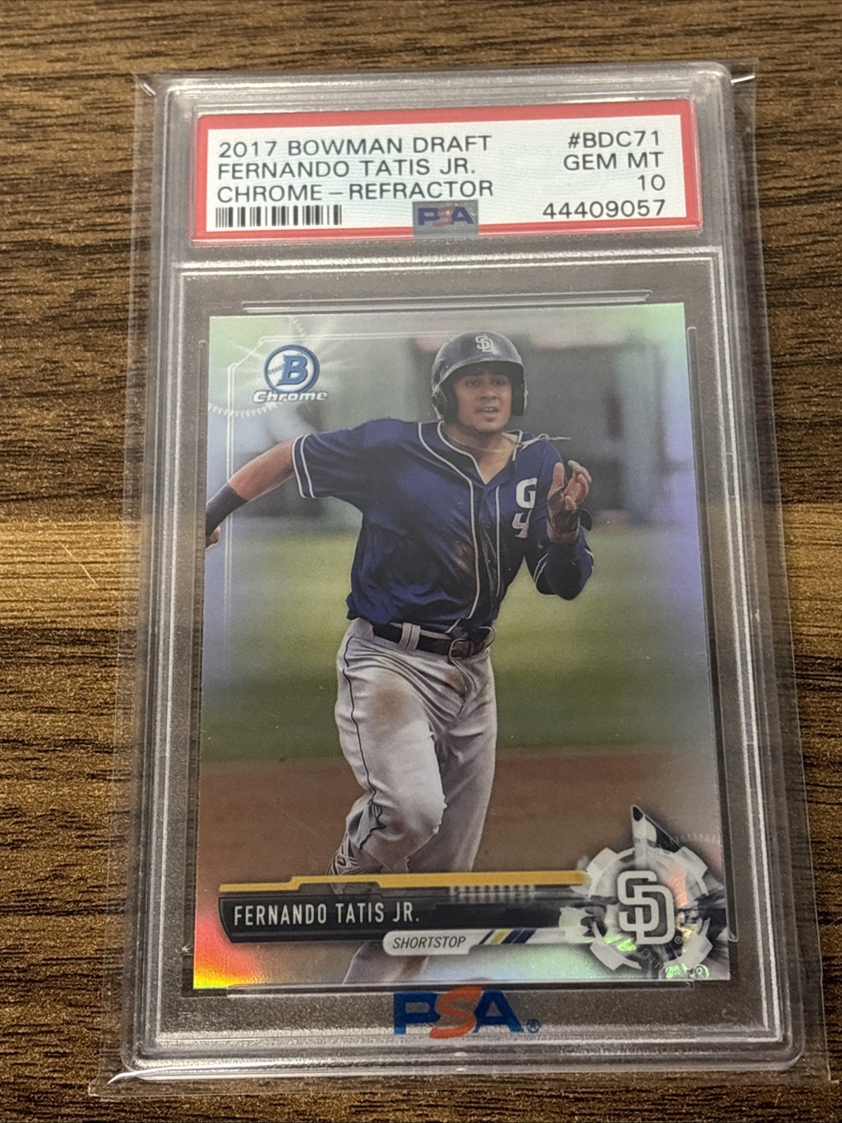 FERNANDO TATIS JR 2017 Bowman Chrome Draft REFRACTOR Padres RC PSA 10 GEM MINT