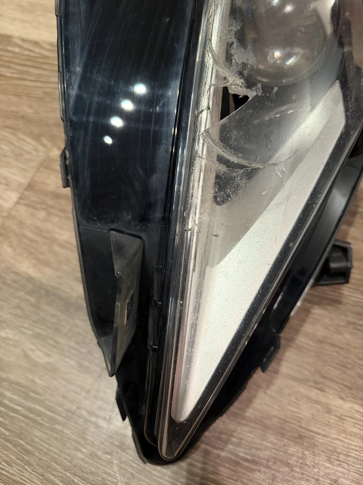 2013 Lincoln MKZ Headlight RH Passenger Side w/module LED OEM DP53-13W029 2014 - Image 4 of 4