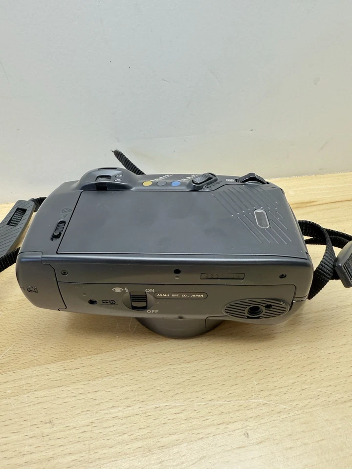 Pentax Zoom 105-R AF Black 38-105mm Point Shoot Flash 35mm Film Camera Untested - Image 4 of 4