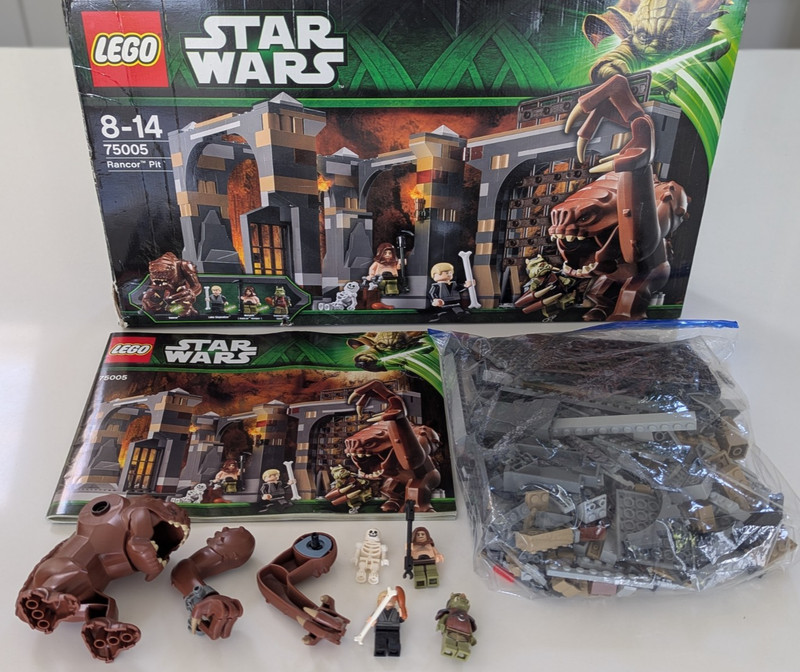 LEGO Star Wars Rancor Pit Set 75005 Complete with Mini Figs, Box & Instructions