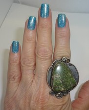 Vintage Navajo Sterling Silver Green Turquoise Ring Size 7.5 READ 