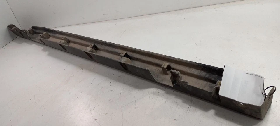 Cubierta moldura panel basculante Nissan Versa faldón conductores izquierdos 2007 2008 2009 Foto 2 de 4