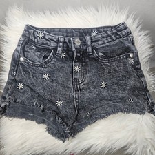 Art Class Girls Black Denim Cut off Jean Shorts with Floral Print Size S 6/6X