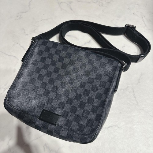 LOUIS VUITTON Damier Black Shoulder Bag Made in France with Strap