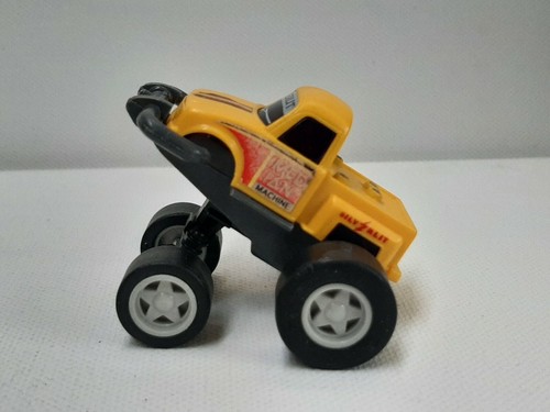 No Name China. Friction Car Cabriolet. Used Without Box - Picture 2 of 4