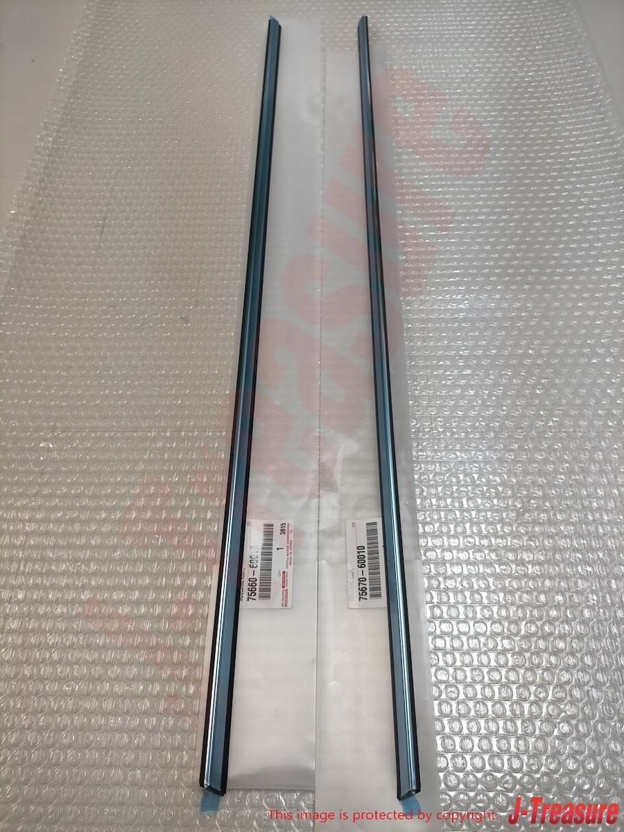 TOYOTA LAND CRUISER LX450 FJ80 FZJ80 Genuine Quarter Moulding Set