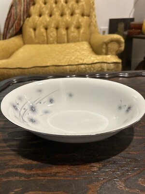 STARFLOWER 3502 BY Harmony House Fine China White Oval Vegetable Bowl 10'' Silver