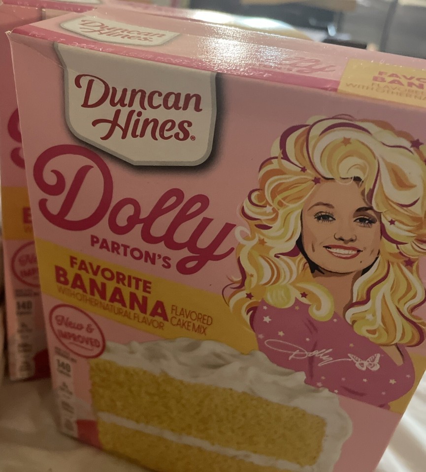 Rockin Dolly Parton Banana Cake Mix By Duncan Hines eBay
