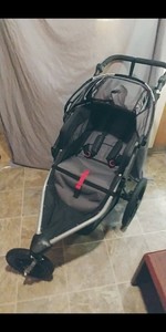 bob revolution flex 2.0 jogging stroller