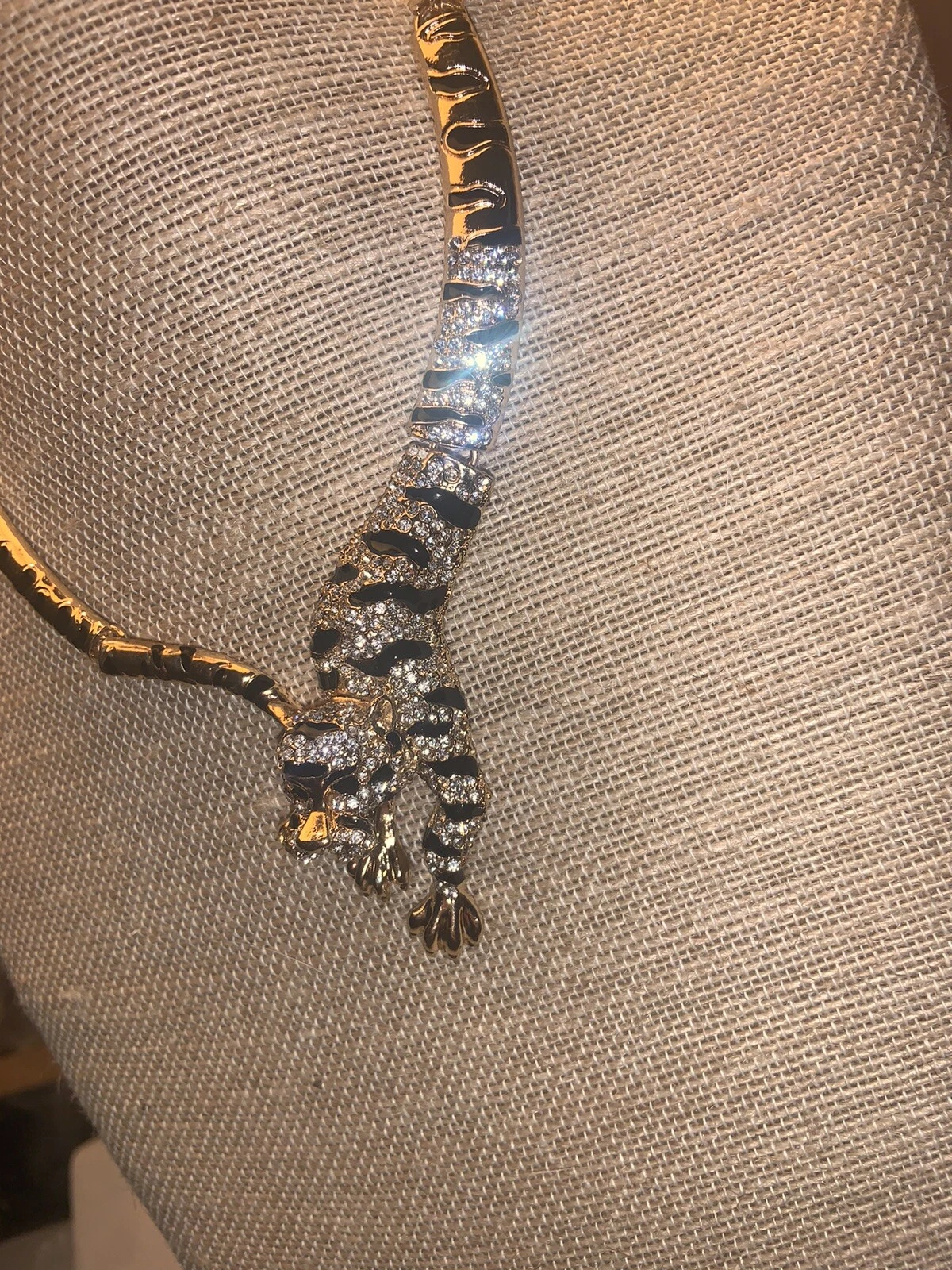 Picture 2 of 7