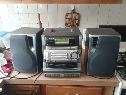 VTG AIWA CD Dual Cassette Radio Stereo System BoomBox Speakers  CA-DW635
