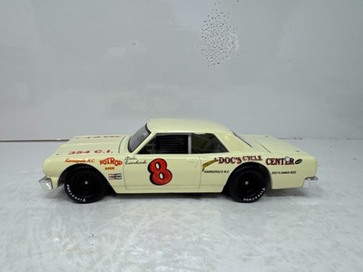 希少★ナスカー仕様 '1964 Chevrolet Chevelle #8 Action Nascar #8 Dale Earnhardt Sr. Asphalt Win 1964 Chevy