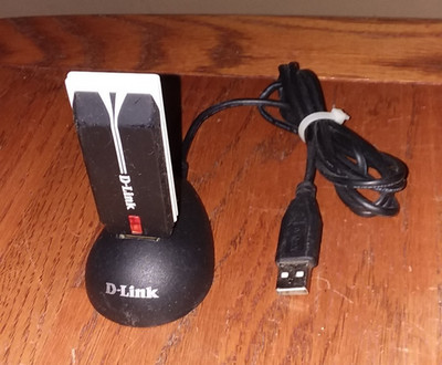 D-link DWA-140 Range Booster USB Wireless Adapter with base