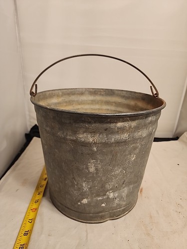 Vintage Galvanized Metal Bucket Pail w/Bail Handle