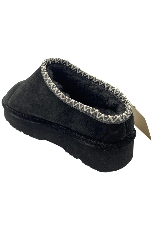 Mula de gamuza para mujer BEARPAW Martis con repelente de lluvia y manchas negra Foto 3 de 3