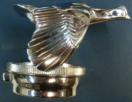 1930, 1931 FORD MODEL A QUAIL RADIATOR CAP, 30, 31 - Picture 2 of 5