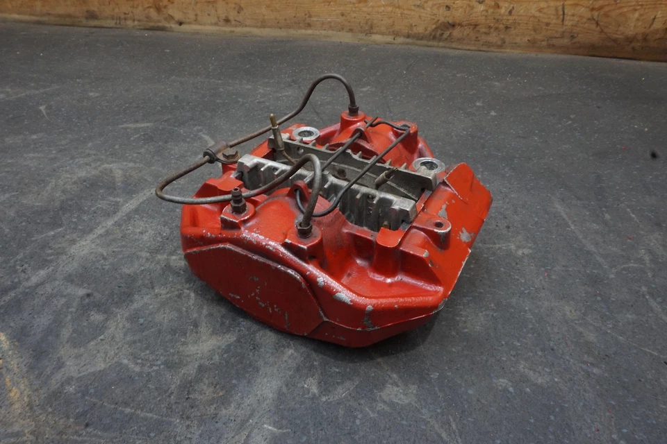 Pinza de freno trasera izquierda roja OEM Maserati Merak 1975 *Nota Foto 3 de 4