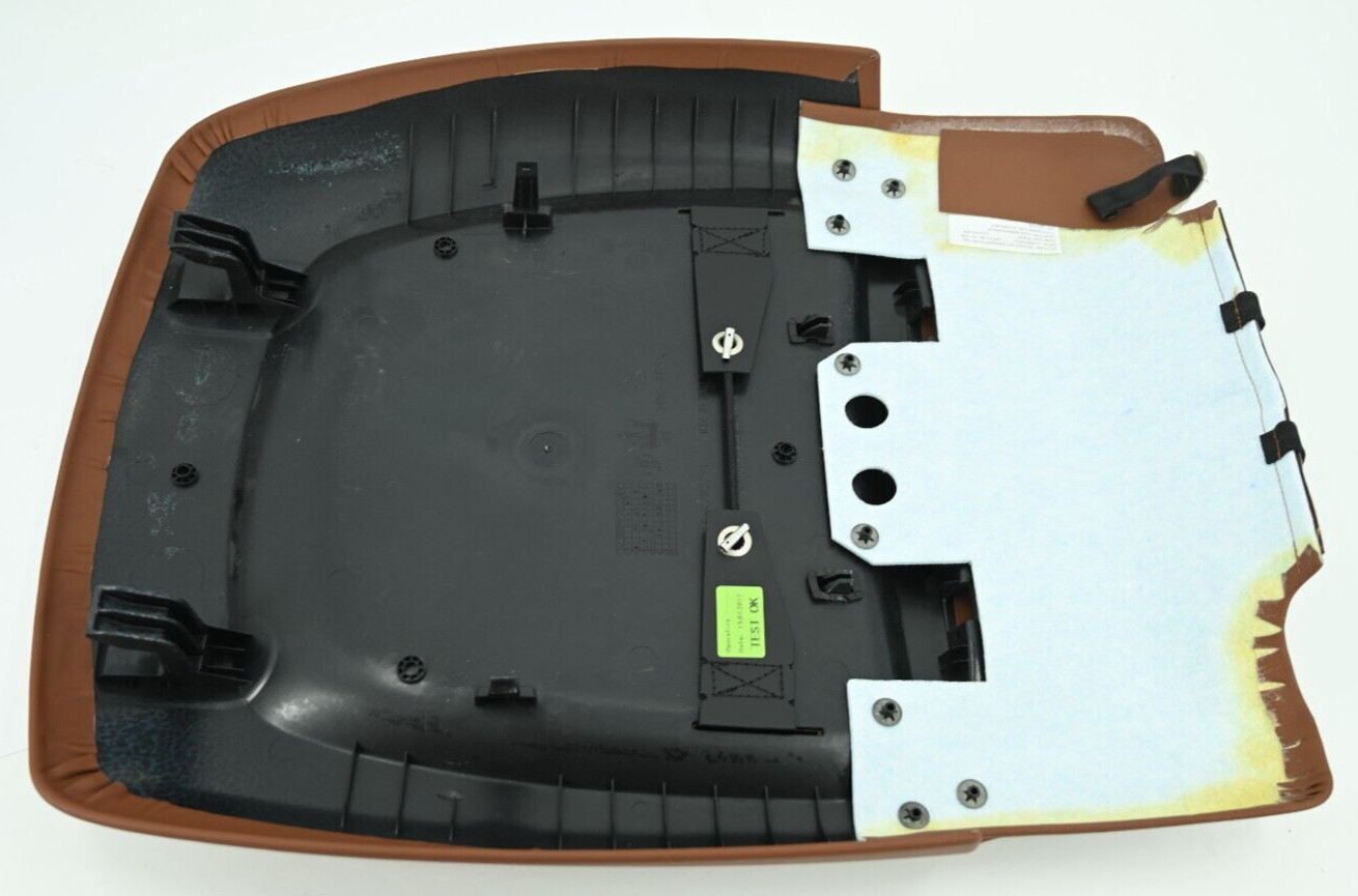 Genuine OEM Maserati Quattroporte Front Seat Seatback Panel P/N 673000458