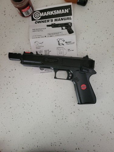 Vintage Marksman Repeater .177 Cal BB Gun Lightweight Plastic Tested - Picture 3 of 11