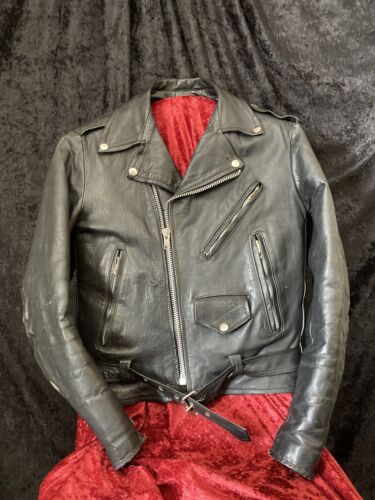 Leather jacket- Zippered, Vintage, Size 38 Regula… - image 1