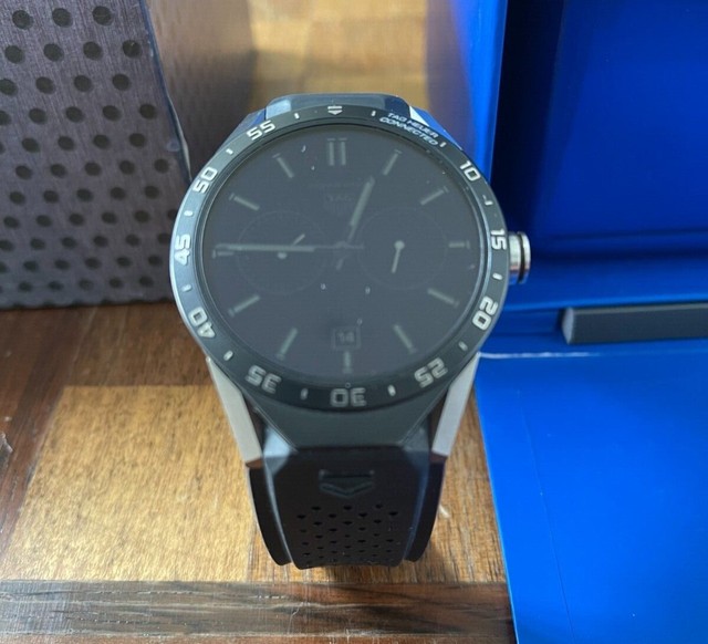 TAG Heuer Connected Men's Watch 