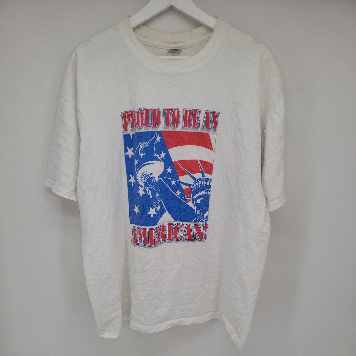 Vintage Anvil Tag Proud To Be An American 2001 White T Shirt Size