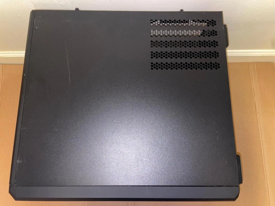 Corsair Carbide Series Air 540 High Airflow ATX Cube Case CC-9011030-WW - Black. - Image 3 of 4