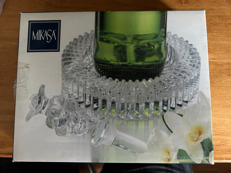 Mikasa Diamond Fire WY247/914 Bottle Coaster and Topper Wine Set