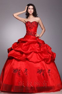 robe rouge taille 44