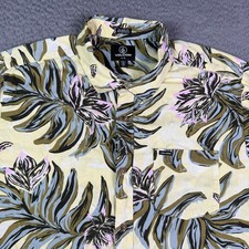 Volcom Shirt Mens XL Yellow Floral Palm Leaves Hawaiian Bamboo Viscose Button Up