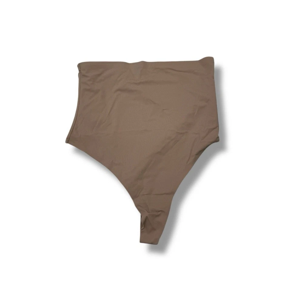 Frederick's of Hollywood Nuevo con Etiquetas Tanga Modelador Para Mujer 1X/2X Desnudo Control Cintura Alta Foto 2 de 4