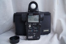 Sekonic L-758DR DigitalMaster Light Meter with Case
