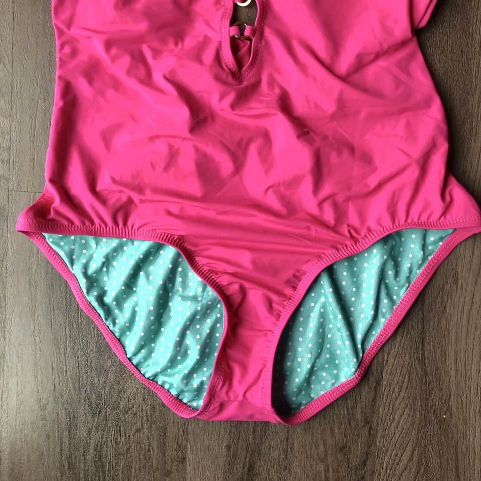 Traje de baño Guess de una pieza talla grande rosa intenso nuevo con etiquetas volantes de inmersión Barbiecore Foto 4 de 4