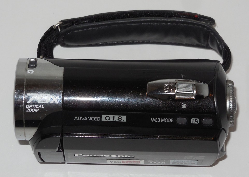 Panasonic SDRS26 480p Black Digital Camcorder 70x Optical Zoom with SD
