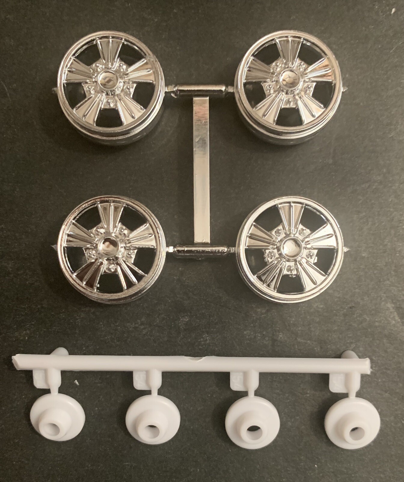 41 Chevy Pickup CUSTOM WHEELS,WHEEL BACKS 09 1656 Model Car Part COMBINE SAVE $-image