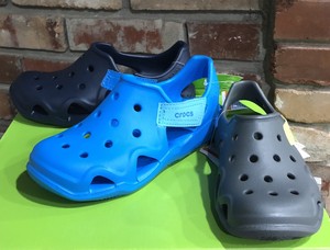 crocs swiftwater boys