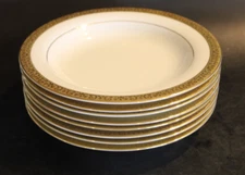 Royal Gallery Gold Buffet 8 Soup rim bowls 9"