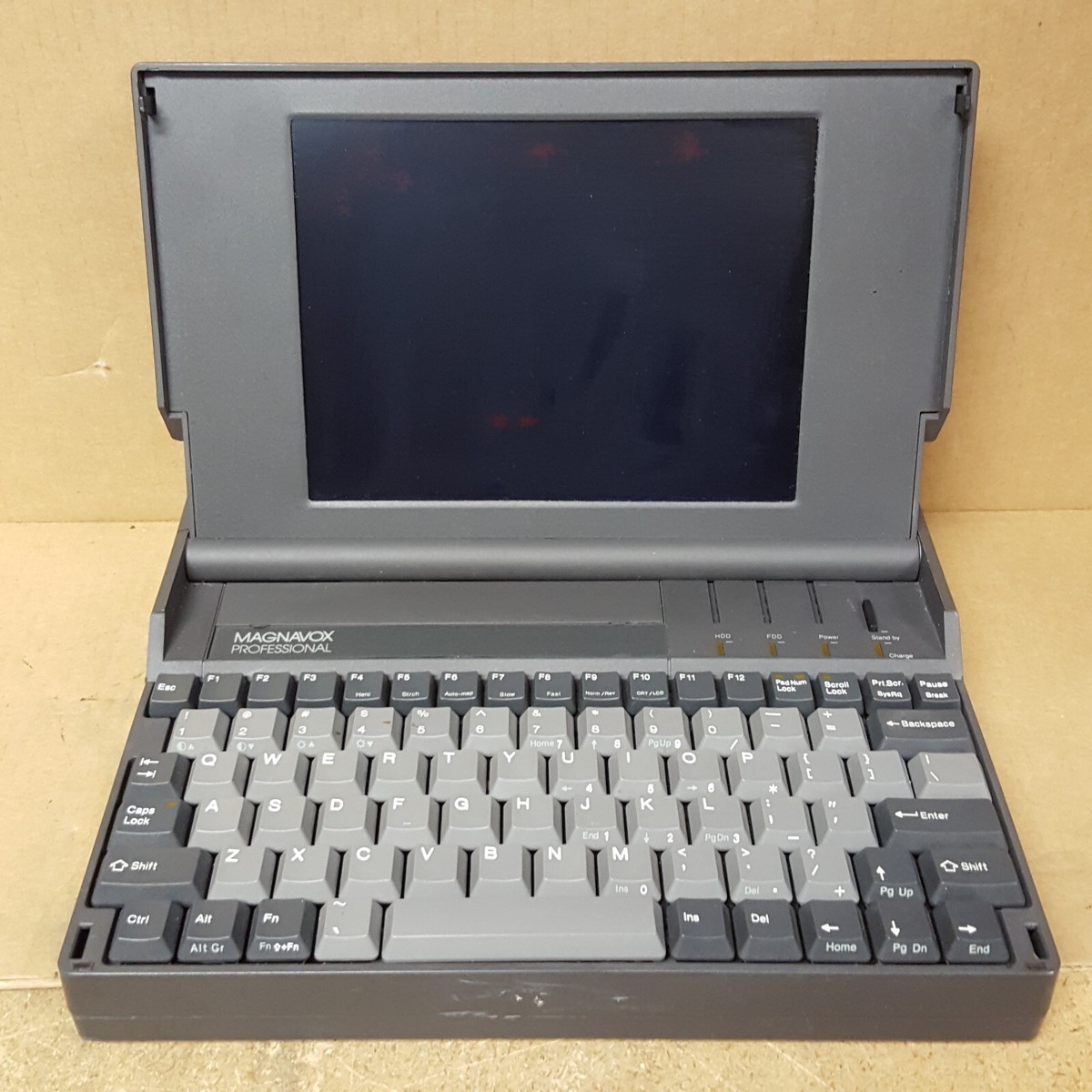 Magnavox Professional Metalis / SX Notebook PCL30417/01 (No AC