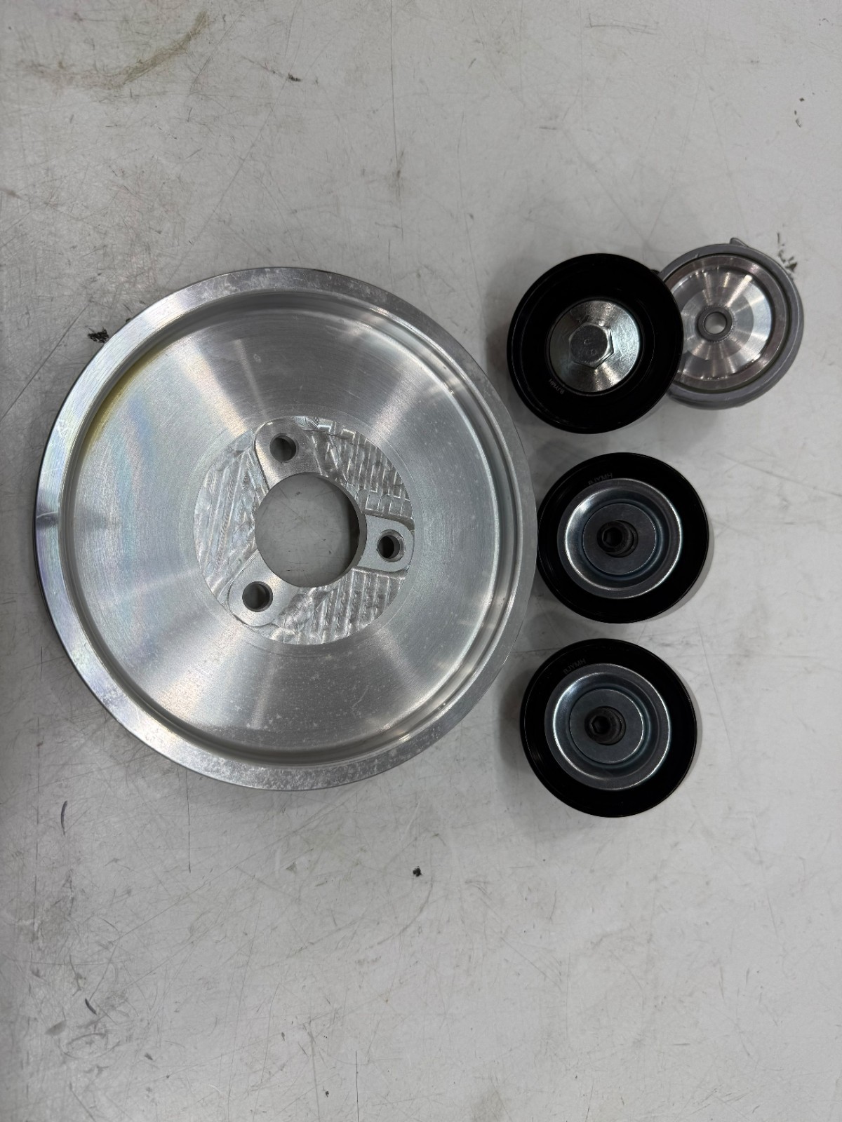 Lamborghini Aventador Belt tensioner pulleys Set