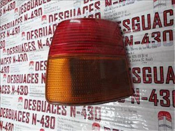 Feu Arrière Gauche Seat toledo item23 19 td - Photo 1/1
