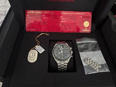 OMEGA 310.30.42.50.01.002  Speedmaster Moonwatch Professional Co-Axial 42mm