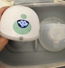 Momcozy M5 Wearable Hands-Free Breast Pump