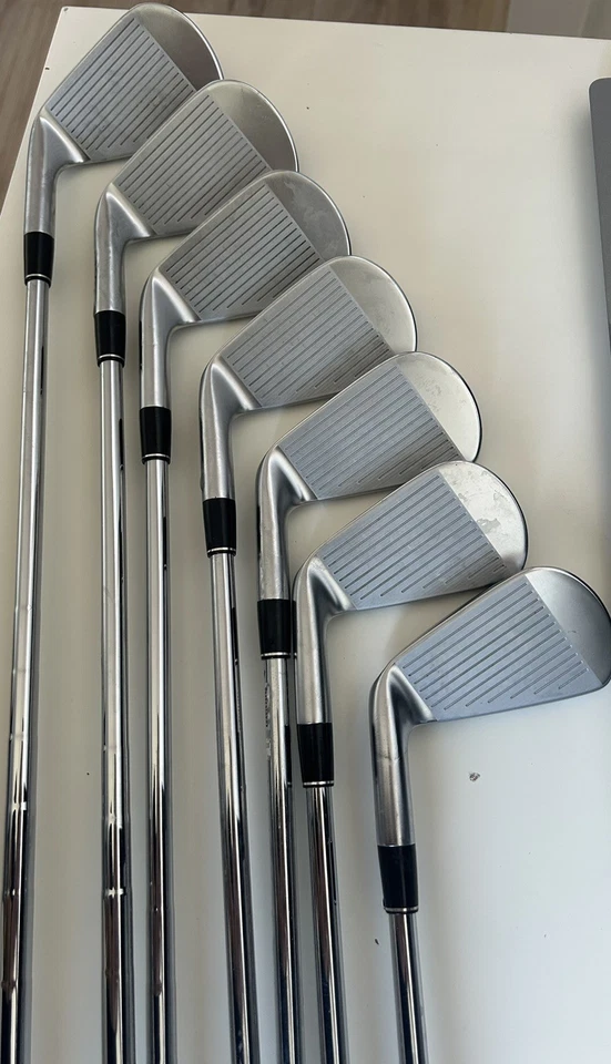 Srixon Irons ZX5 MK II / 4-PW/ Stiff Flex N.S.Pro Modus3 Tour 105 Shafts - Imagen 2 de 4