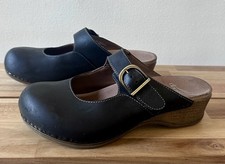 Dansko Martina Women's Black Leather Mary Jane Clog Slip-On Shoes, Size 39