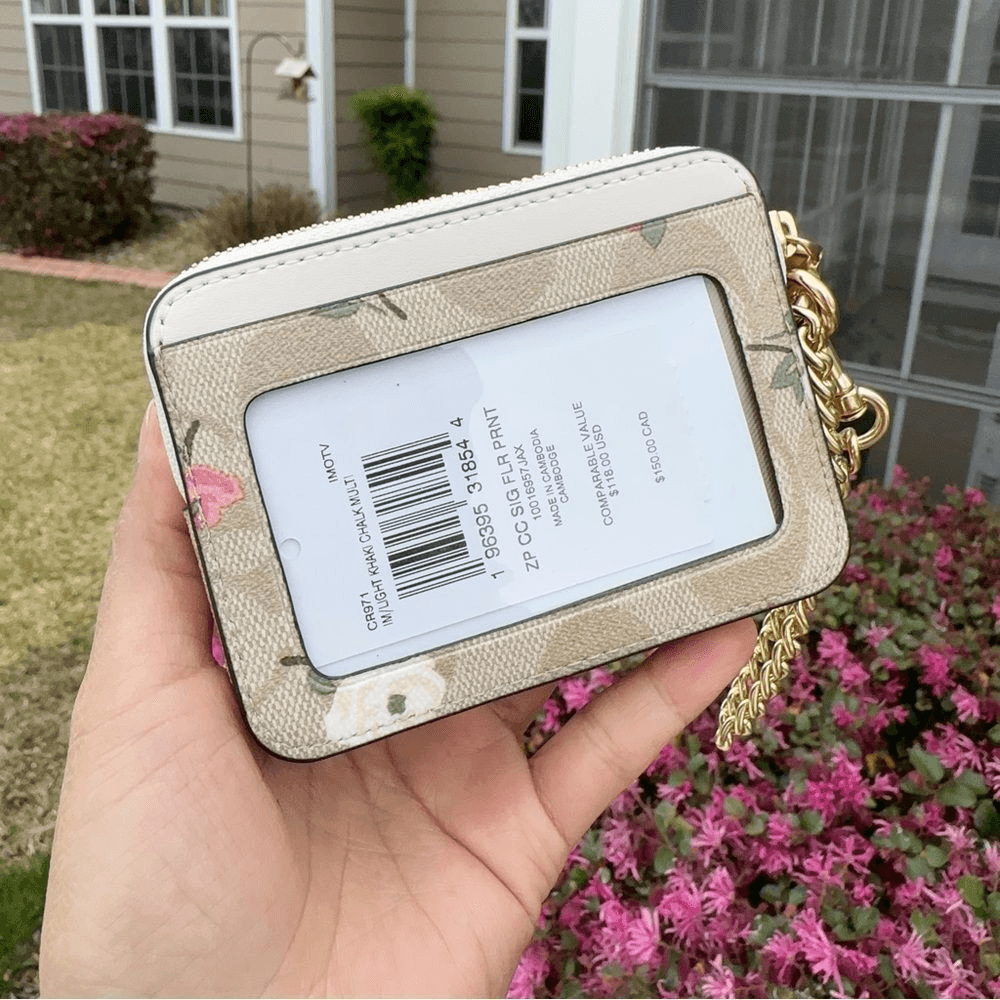 NWT Coach Zip Card Case In Signature Canvas With Floral